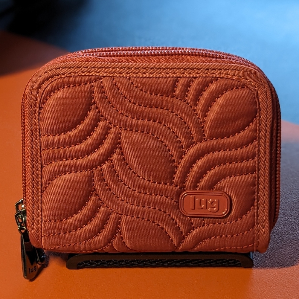Lug Splits Compact RFID Wallet - Contemporary Rosewood Red, NWOT ✨DISCONTINUED!✨
